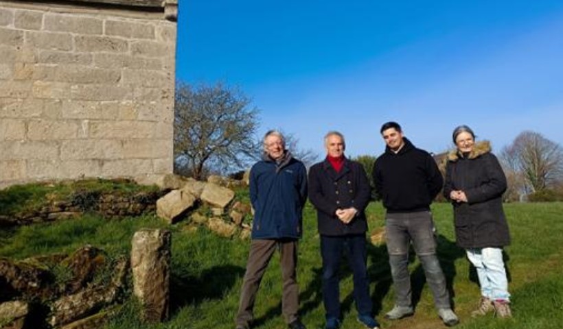 Les travaux du réfection du muret